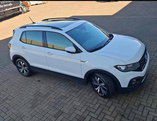VOLKSWAGEN T-CROSS 1.0 200 TSI TOTAL FLEX COMFORTLINE AUTOMÁTICO VOLKSWAGEN T-CROSS 1.0 200 TSI TOTAL FLEX COMFORTLINE AUTOMÁTICO